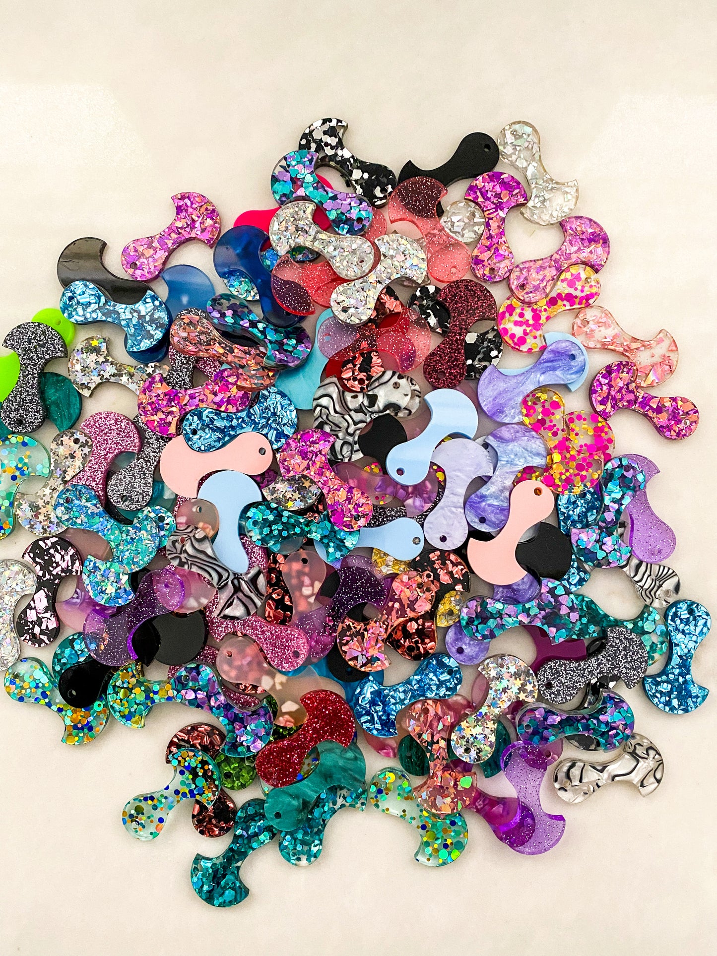 Glitter Trolley Token with Swivel Lobster Clasp