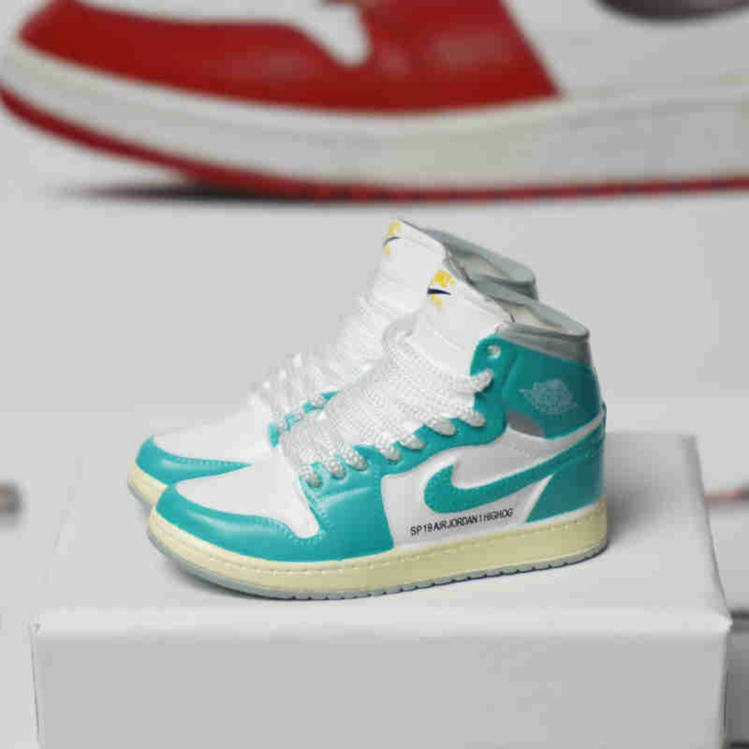 3D Sneaker Keyring Nike | Jordans