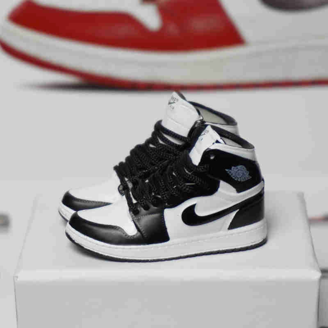 3D Sneaker Keyring Nike | Jordans