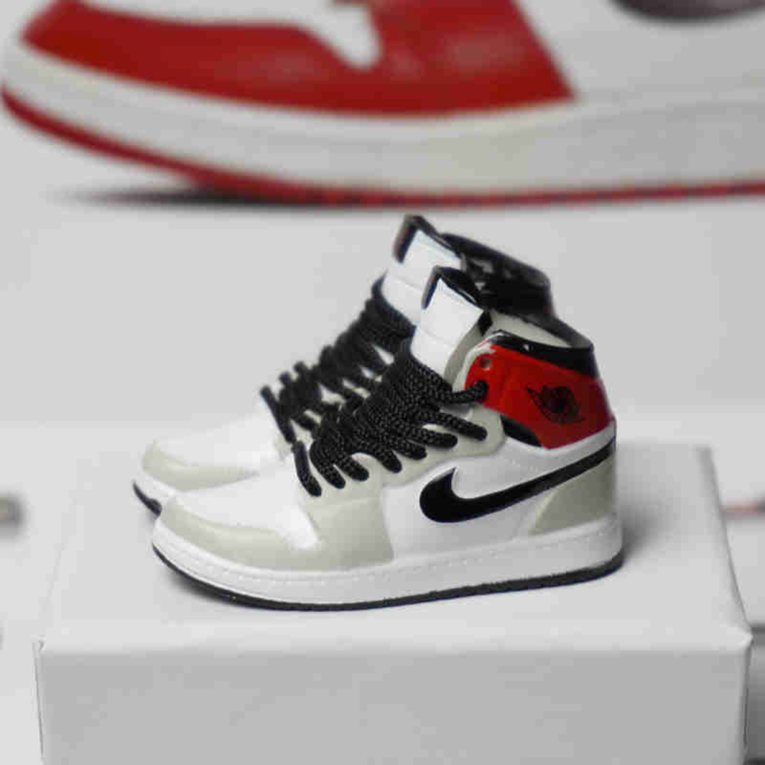3D Sneaker Keyring Nike | Jordans