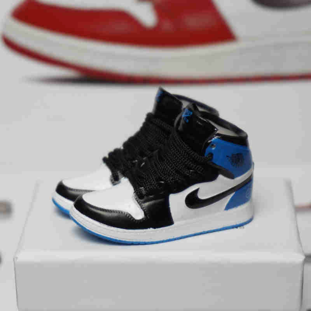 3D Sneaker Keyring Nike | Jordans
