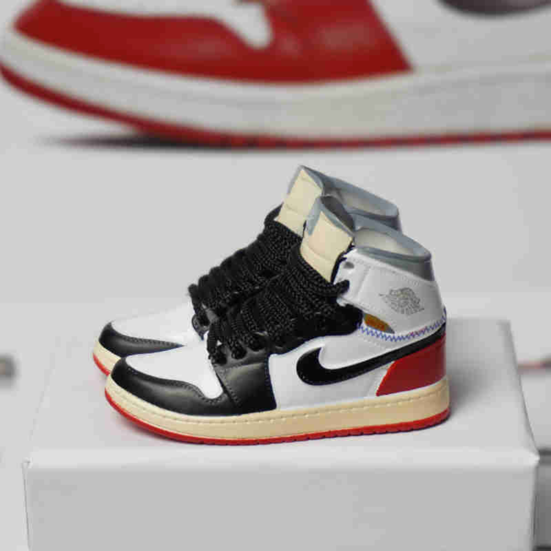 3D Sneaker Keyring Nike | Jordans