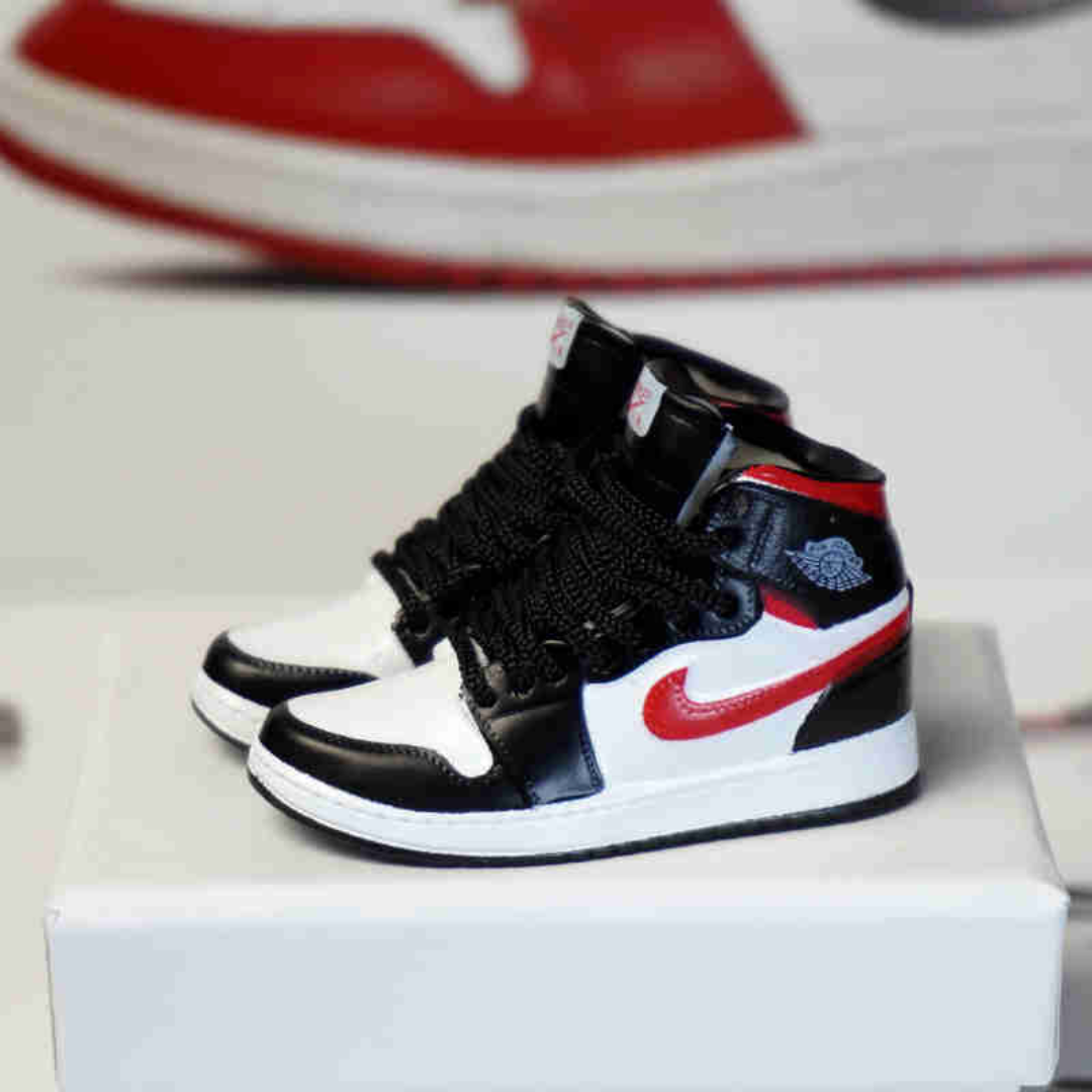 3D Sneaker Keyring Nike | Jordans