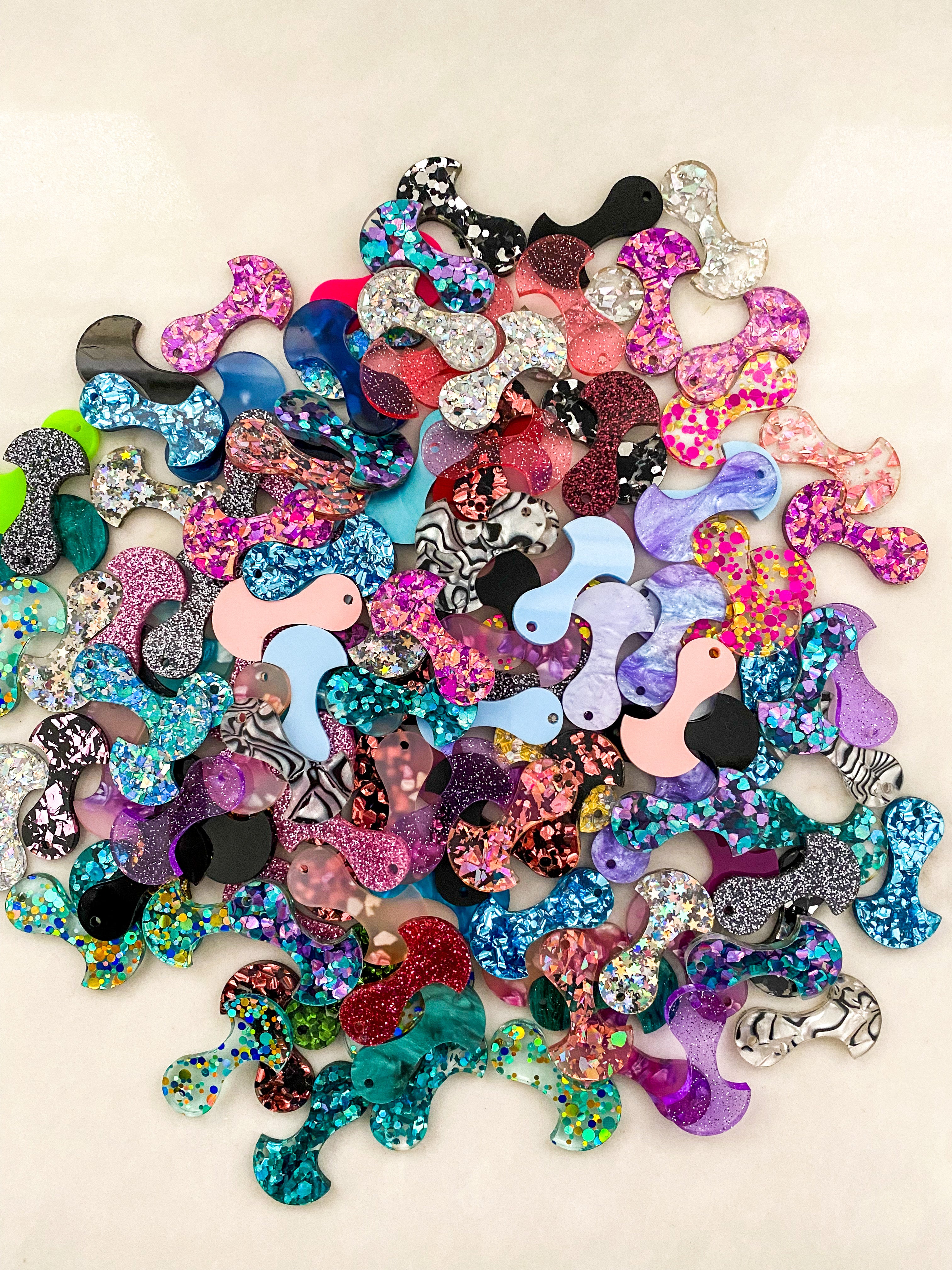 Glitter Trolley Token with Swivel Lobster Clasp