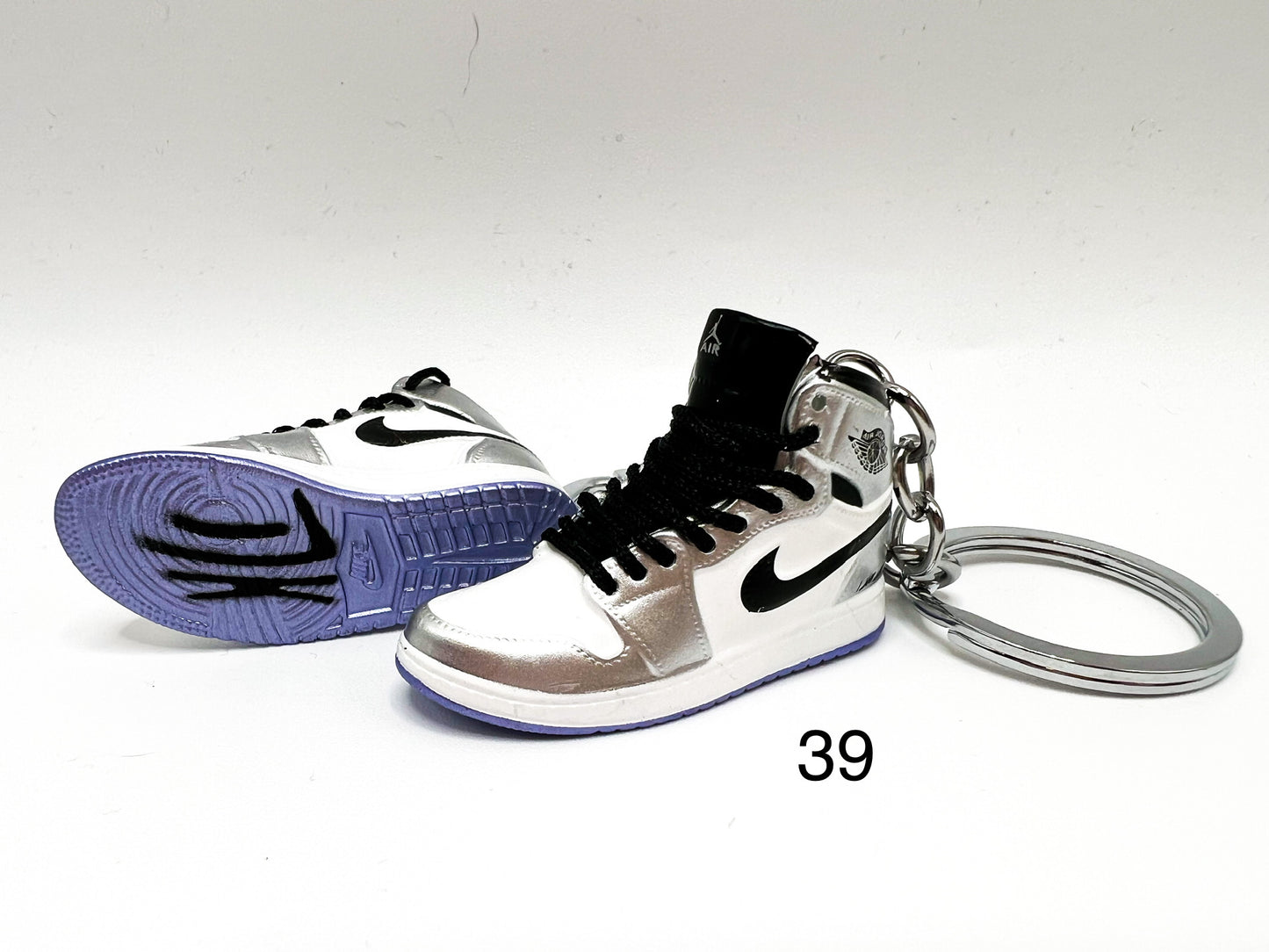 3D Sneaker Keyring Nike | Jordans