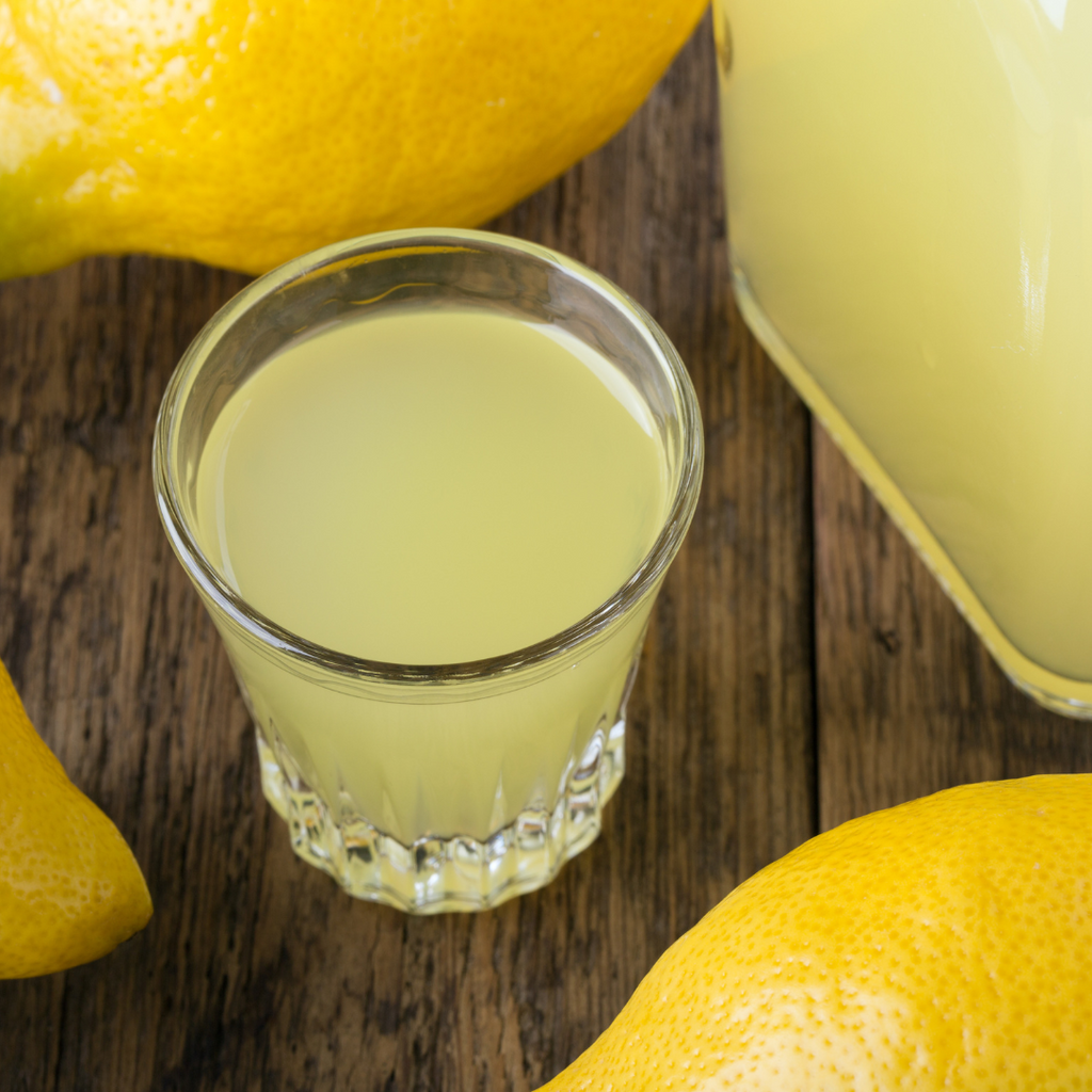 Hand poured 100% Natural Soy Candle | Limoncello | Medium Candle