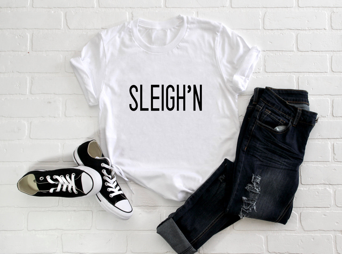 Sleigh'n Kid's/ Baby Christmas T-Shirt/ Romper