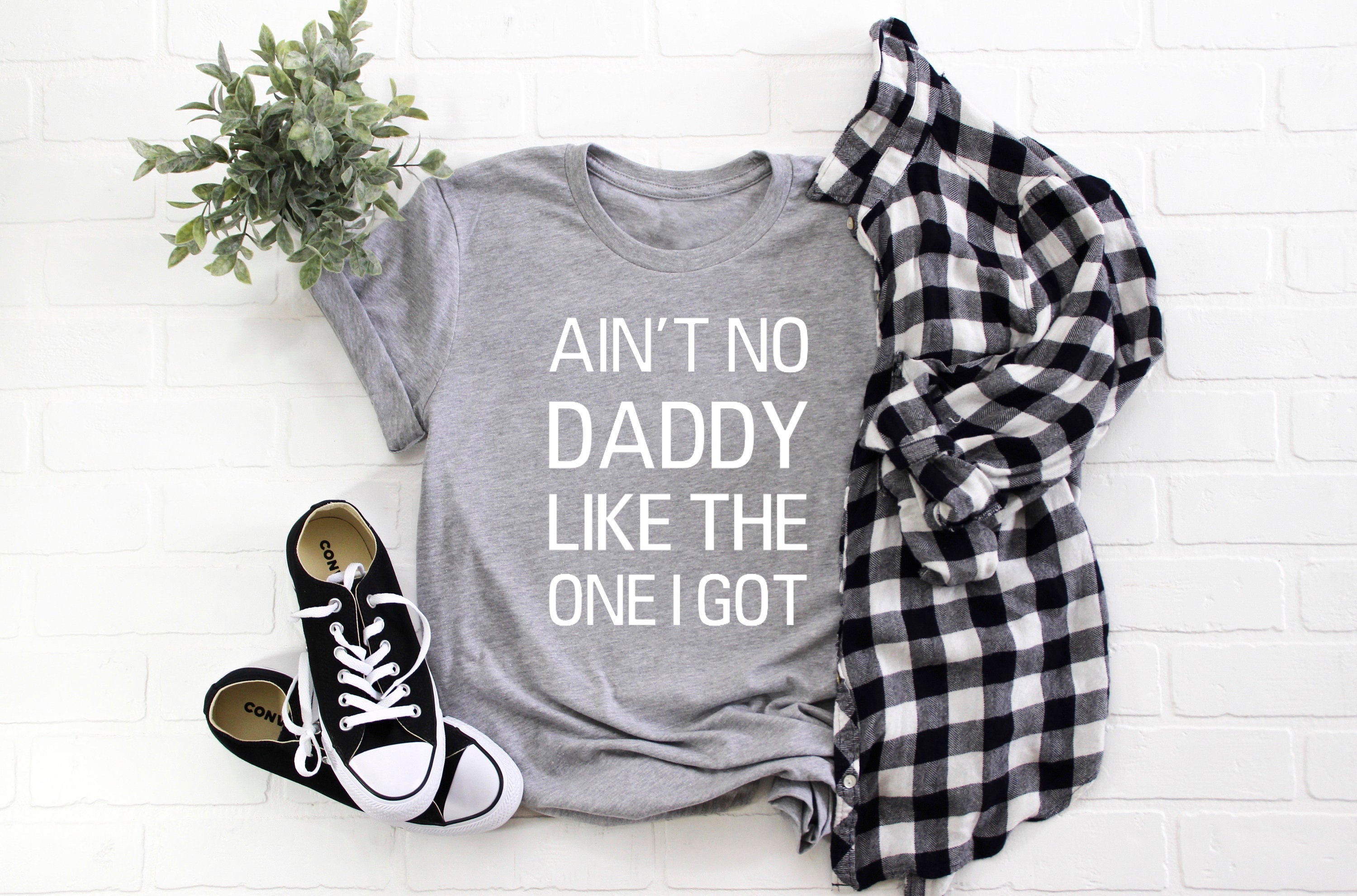 Kid's/ Baby "Ain't No Daddy Like The One I Got" T-Shirt/ Romper