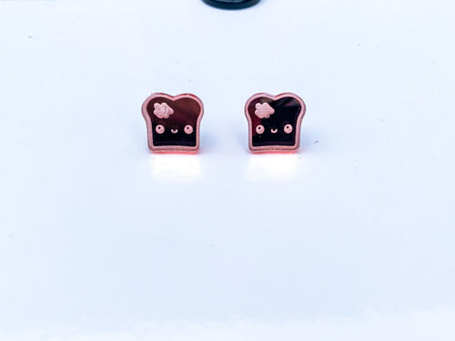 Aussie Toast Mirror Finish Acrylic Stud Earrings
